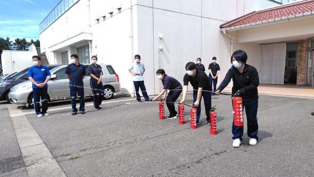 避難訓練を実施