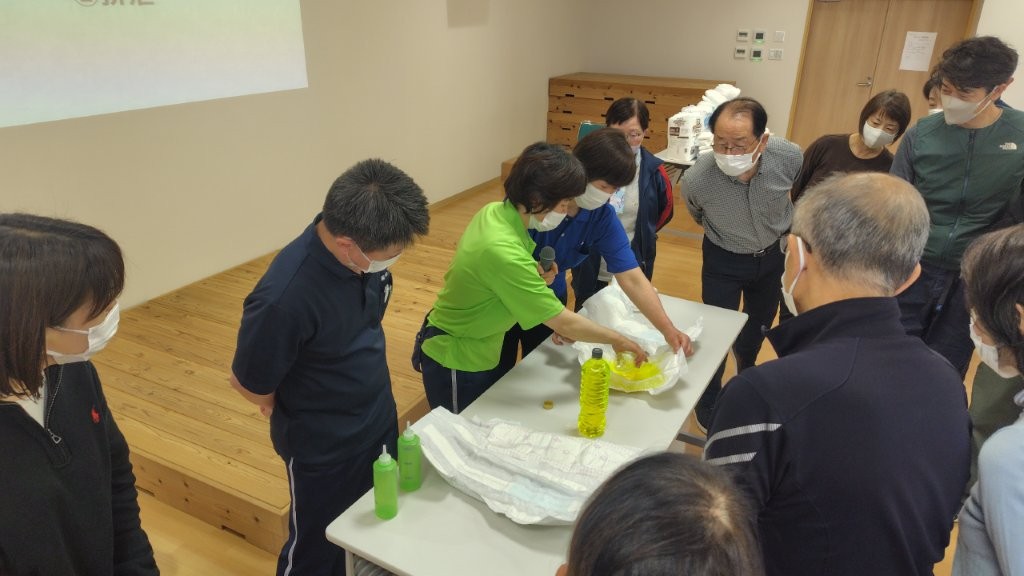 やさしい介護教室を開催！