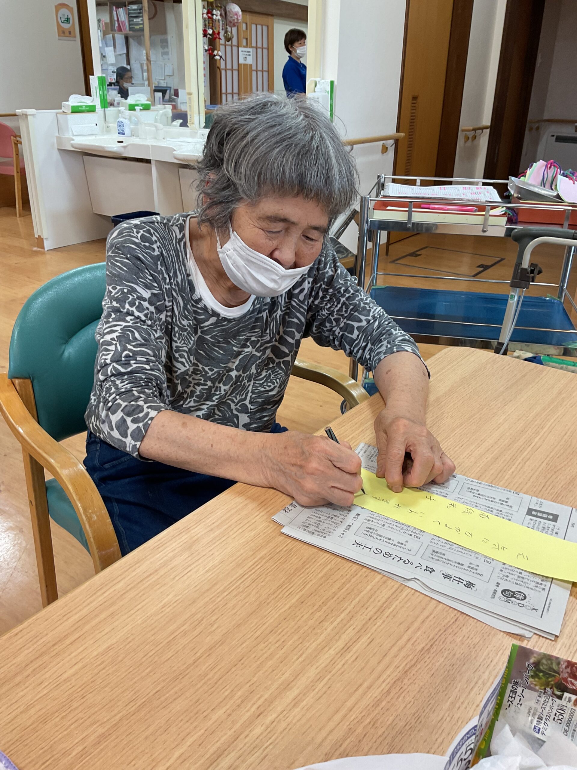 フルーツサンド作りと七夕の短冊作り
